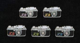 日本カメラ博物館 JCII Camera Museum：カメラ型ピンバッジ 5色